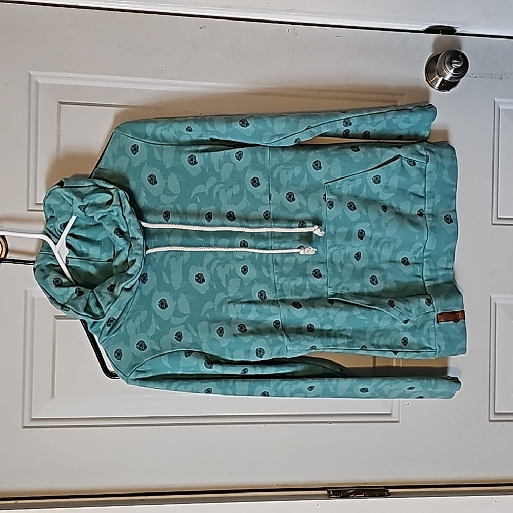 Ampersand sweater